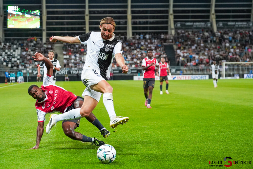 football ligue 2 bkt journée 1 asc amiens sc stade de reims gazette sports theo begler 042