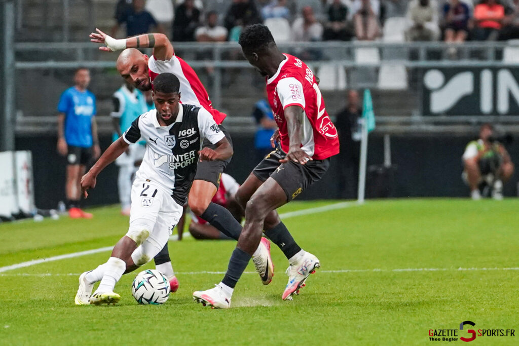 football ligue 2 bkt journée 1 asc amiens sc stade de reims gazette sports theo begler 058