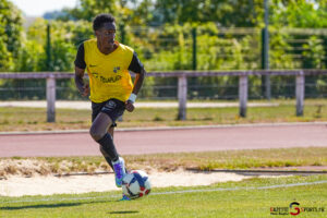 football r1 régional 1 j12 us camon saint amand gazette sports theo begler 025