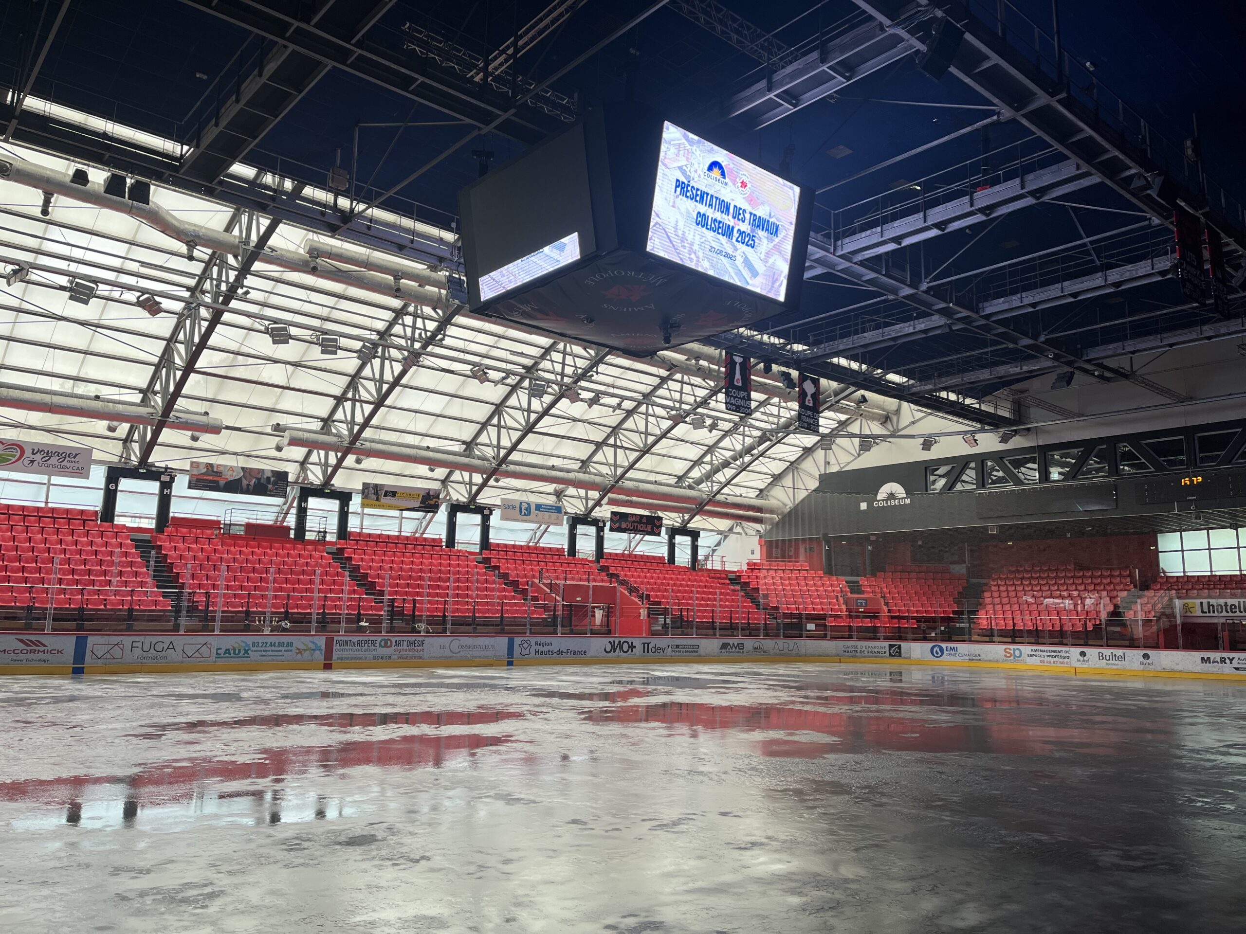 Patinoire du Coliseum en travaux