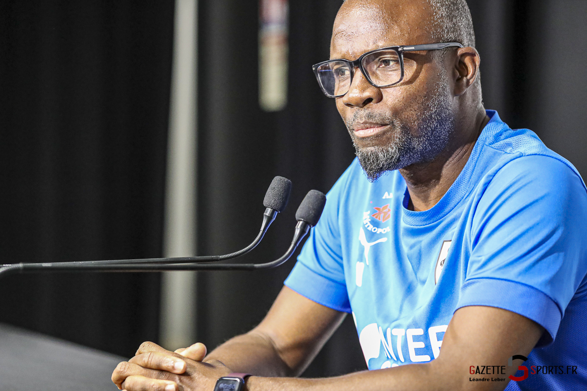 ligue 2 amiens sc conference de presse omar daf (11)