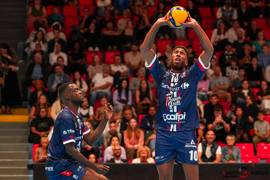 volley ball élite j1 amvb amiens métropole volley ball bellaing porte du hainaut gazette sports théo bégler 022