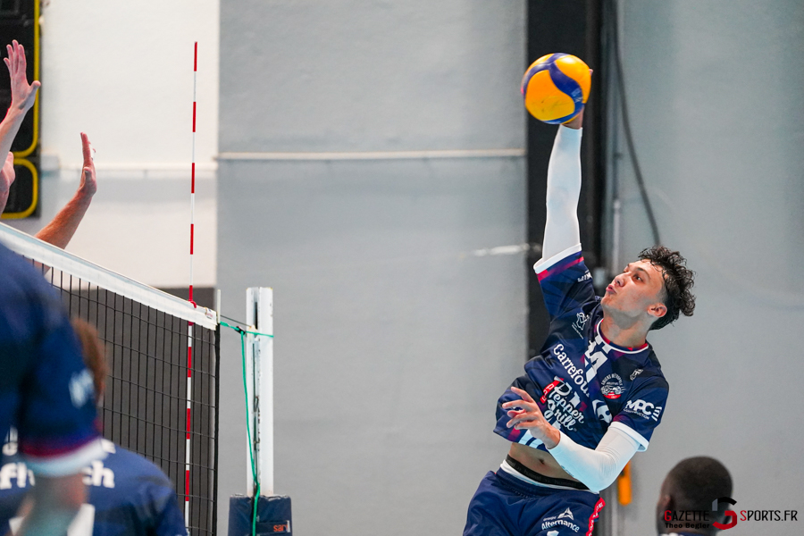 volley ball élite j1 amvb amiens métropole volley ball bellaing porte du hainaut gazette sports théo bégler 036