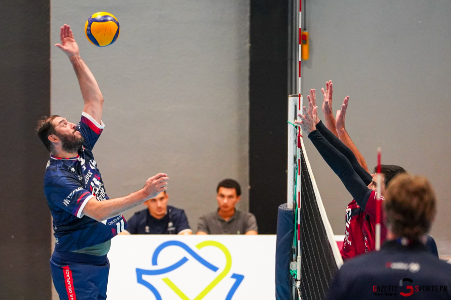 volley ball élite j1 amvb amiens métropole volley ball bellaing porte du hainaut gazette sports théo bégler 045