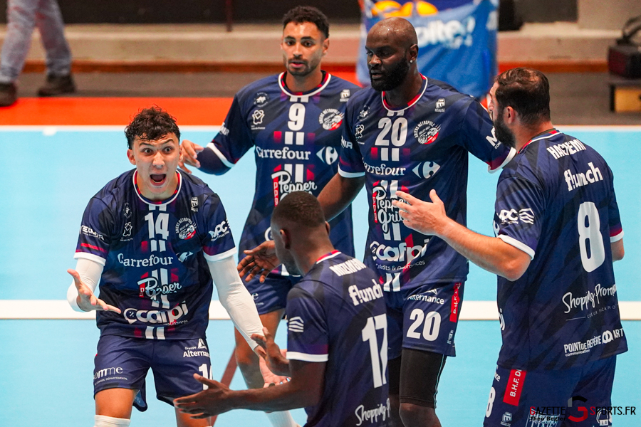 volley ball élite j1 amvb amiens métropole volley ball bellaing porte du hainaut gazette sports théo bégler 046