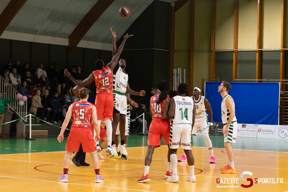 esclamsbb vs maubeuge (reynald valleron) (1)