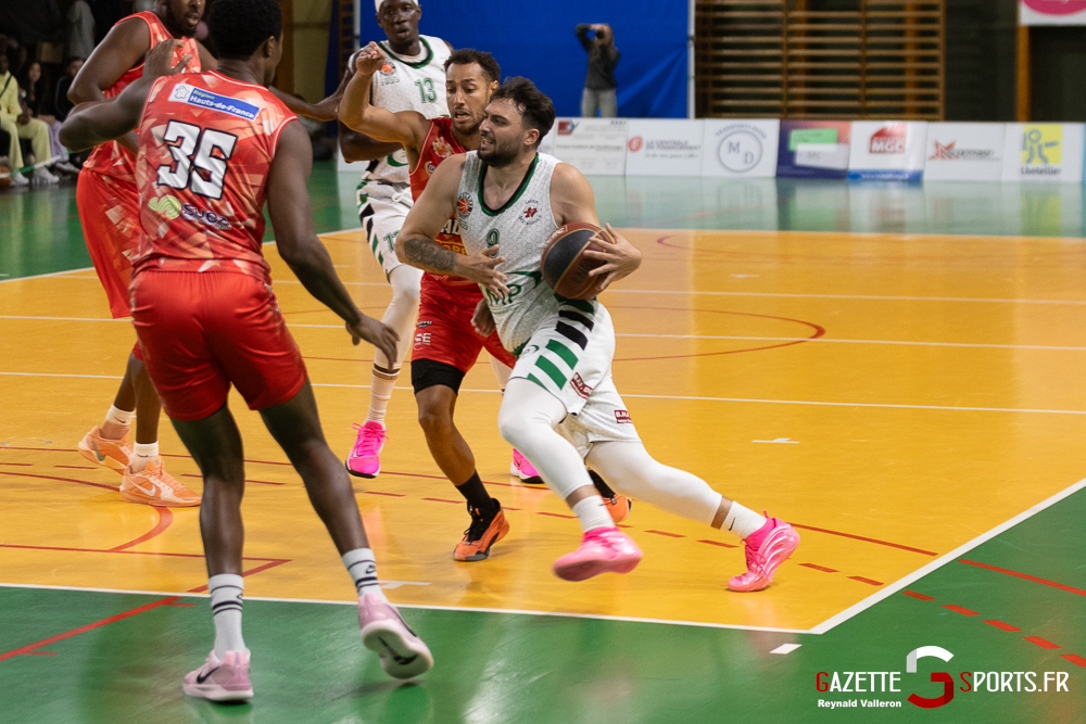 esclamsbb vs maubeuge (reynald valleron) (11)