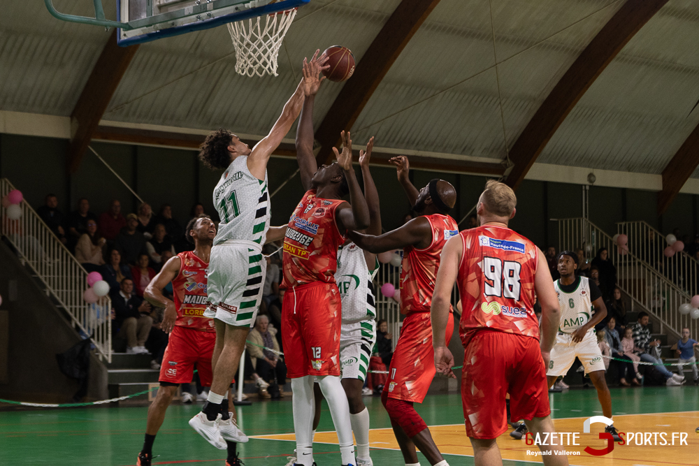 esclamsbb vs maubeuge (reynald valleron) (18)