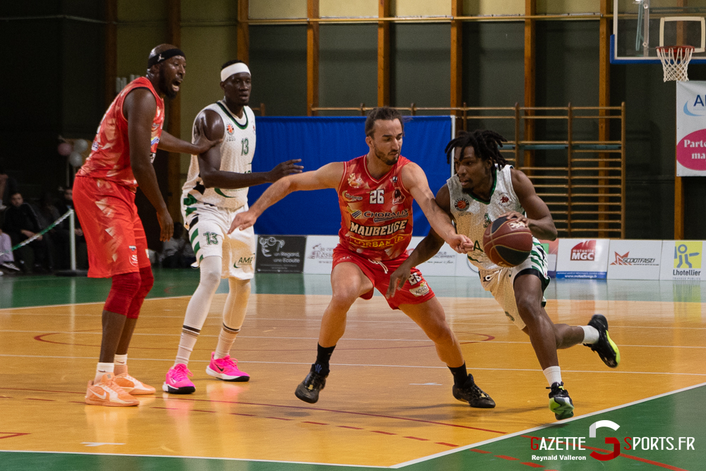 esclamsbb vs maubeuge (reynald valleron) (19)