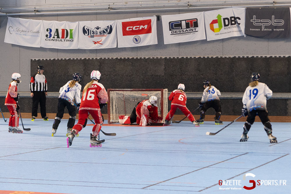roller hockey nationale 1 f n1f j2 m1 north squirrels amiens lille phoenix ris orangis gazette sports reynald valleron 35