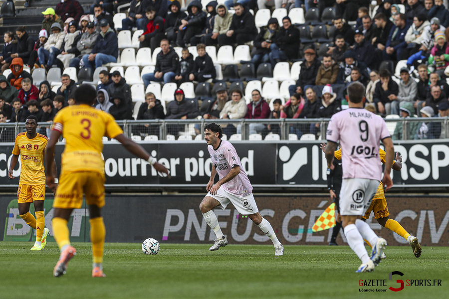 football ligue 2 asc amiens vs rodez leandre leber gazettesports (13)