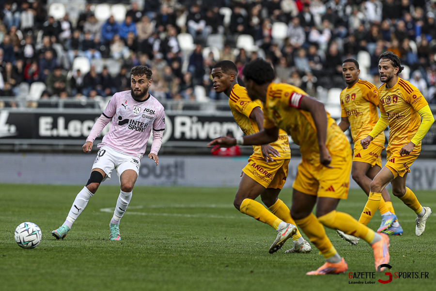 football ligue 2 asc amiens vs rodez leandre leber gazettesports (20)