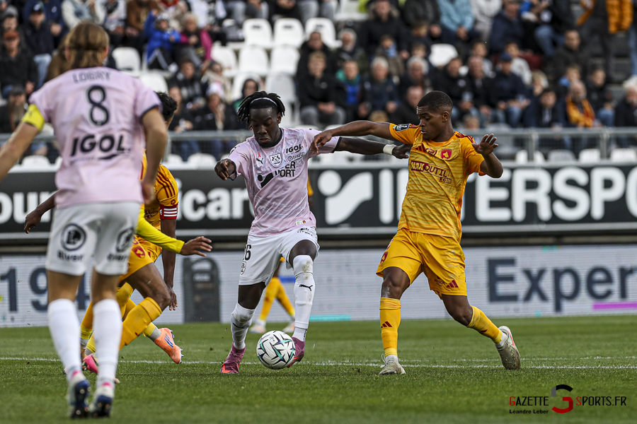 football ligue 2 asc amiens vs rodez leandre leber gazettesports (24)