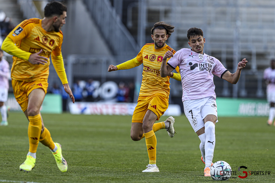 football ligue 2 asc amiens vs rodez leandre leber gazettesports (31)