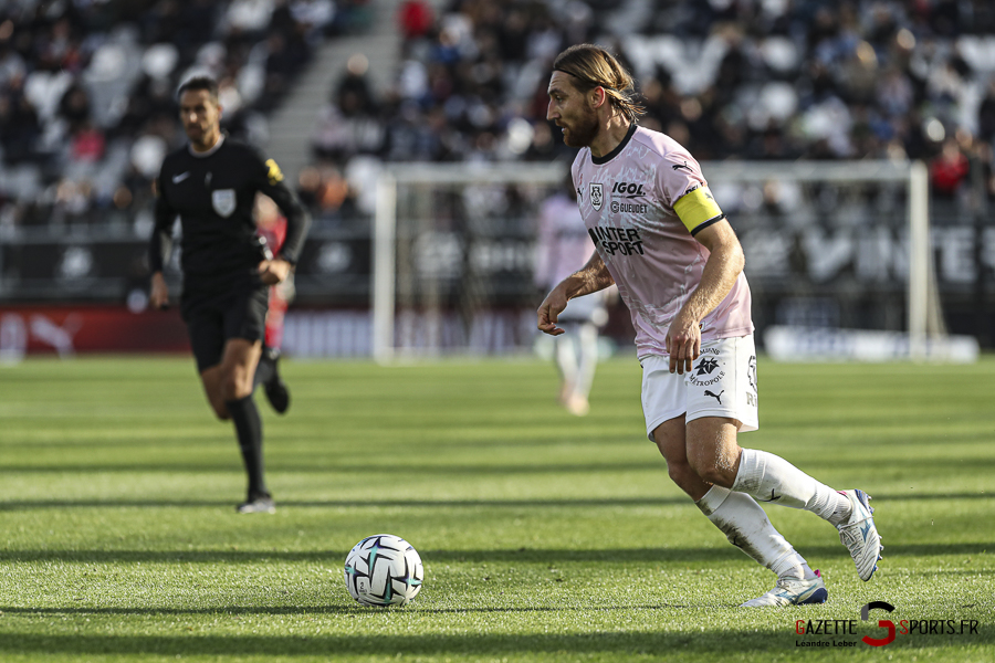 football ligue 2 asc amiens vs rodez leandre leber gazettesports (39)