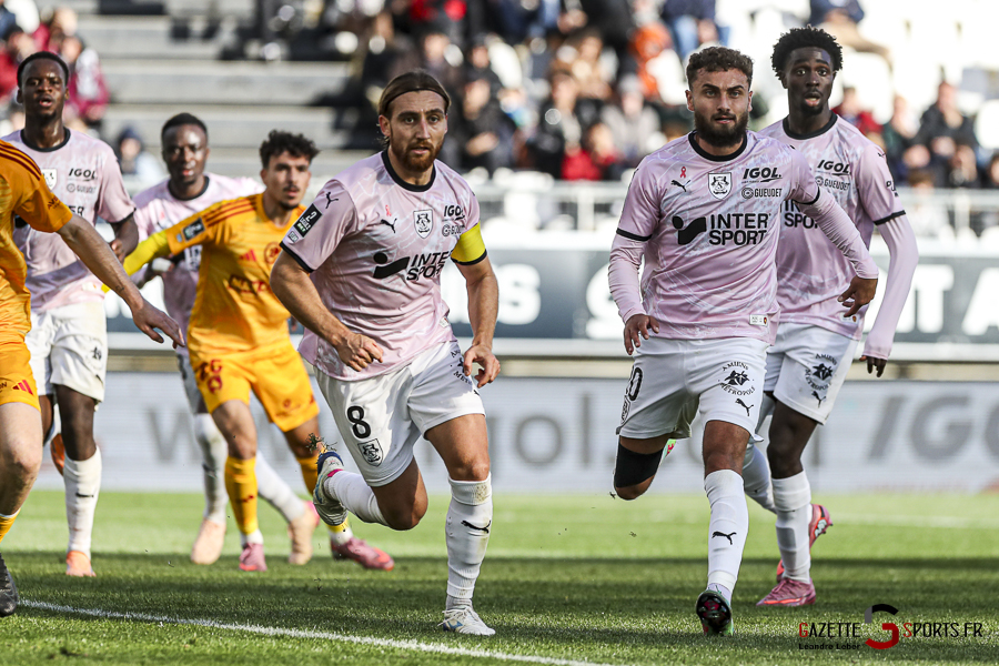 football ligue 2 asc amiens vs rodez leandre leber gazettesports (40)