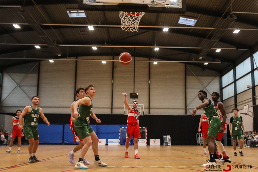 Basket_PreNationale_J6_Amiens-SCBB_Wasquehal-FlashB_Gazettesports_Daubenton_Eva-22