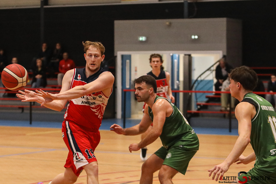 Basket_PreNationale_J6_Amiens-SCBB_Wasquehal-FlashB_Gazettesports_Daubenton_Eva-36