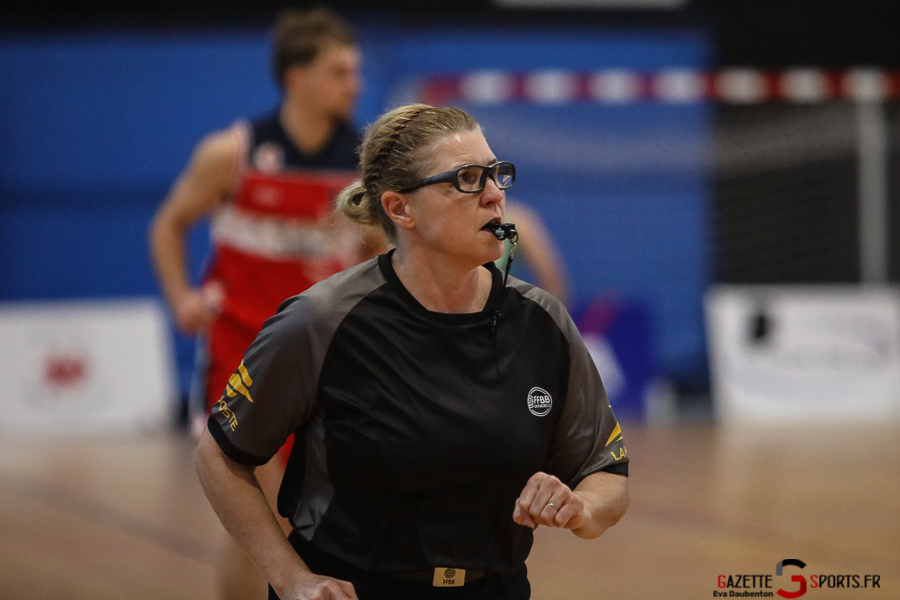 Basket_PreNationale_J6_Amiens-SCBB_Wasquehal-FlashB_Gazettesports_Daubenton_Eva_9