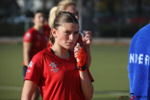 Hockey-sur-gazon_N1F_Amiens_CF-Paris_Gazettesports_Eva-Daubenton-47