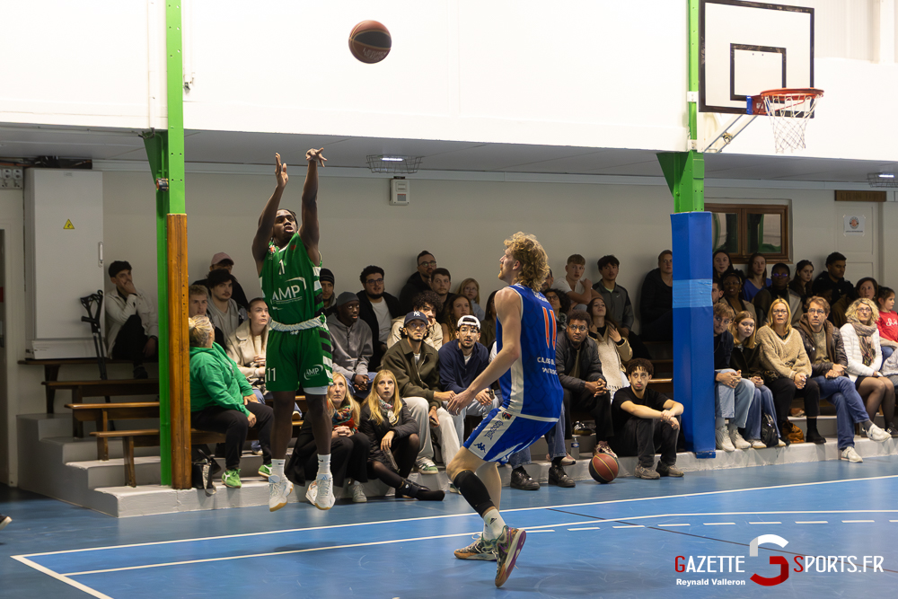 basketball pre national m esclams (b vs calais baske gazettesports reynald valleron (77)