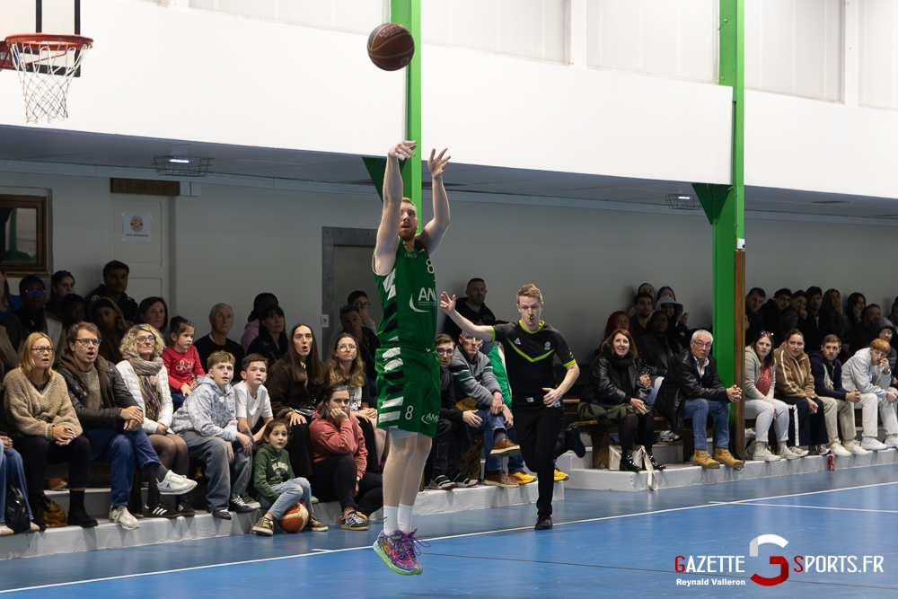 basketball pre national m esclams (b vs calais baske gazettesports reynald valleron (79)