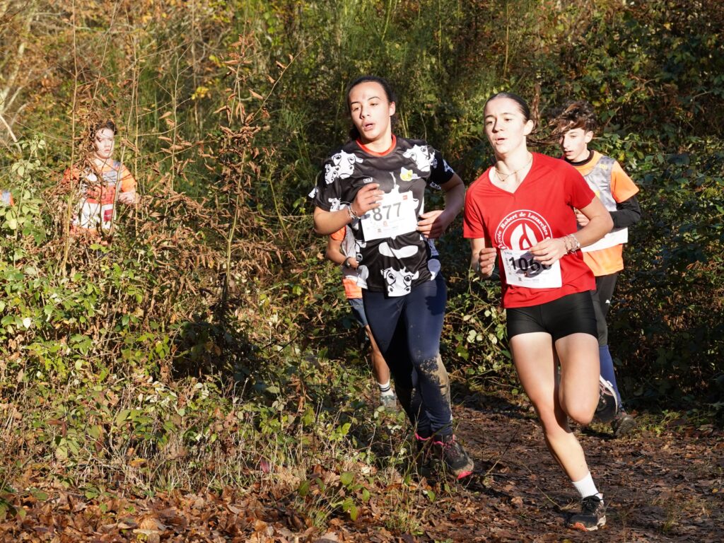 cross départemental unss somme 2025 conty dorine cocagne gazette sports (1)