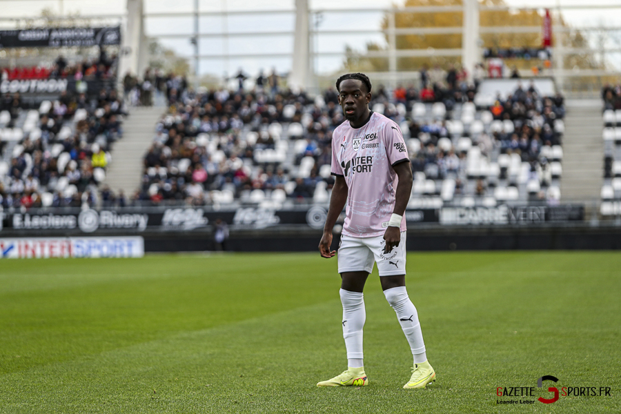 football ligue 2 amiens sc vs grenoble leandre leber gazettesports (17)