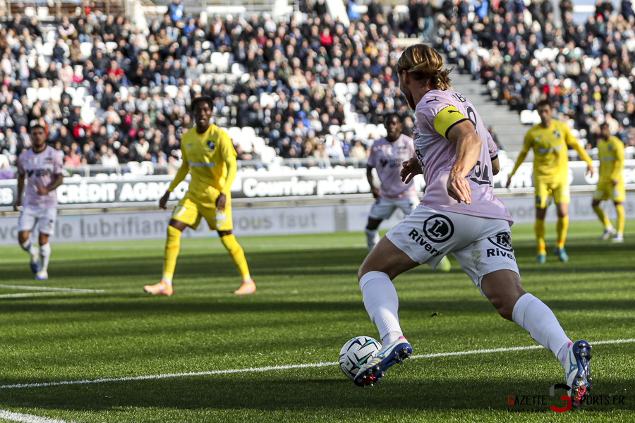 football ligue 2 amiens sc vs grenoble leandre leber gazettesports (25)