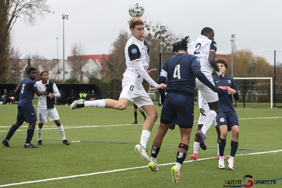 Football_U17NAT_ASC_AFC-Compiegne_Gazettesports_Daubenton_Eva-4