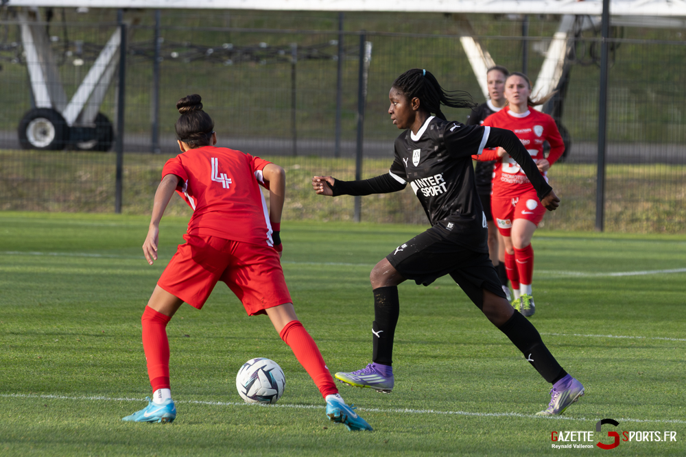 football asc r1f j6 vs beauvais gazettesports reynald valleron (63)