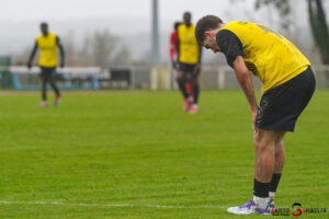 football regional 1 r1 j8 us camon us maubeuge gazette sports theo begler 014