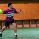 ballon au poing en salle gazette sport alexis cazeel 19