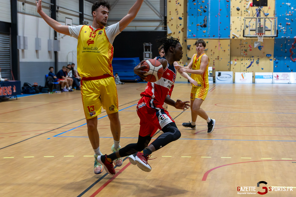 basketball pre national m j10 ascbb vs neuville en ferrain pp gazettesports reynald valleron (71)