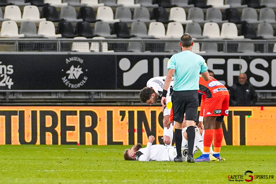 amiens sc v laval ligue 2 bkt journée 20 amiens