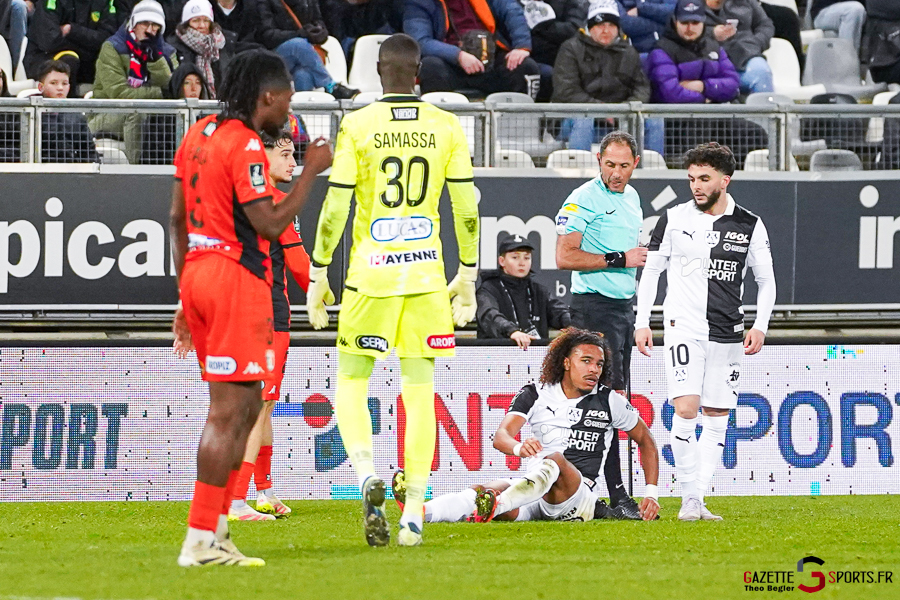 amiens sc v laval ligue 2 bkt journée 20 amiens