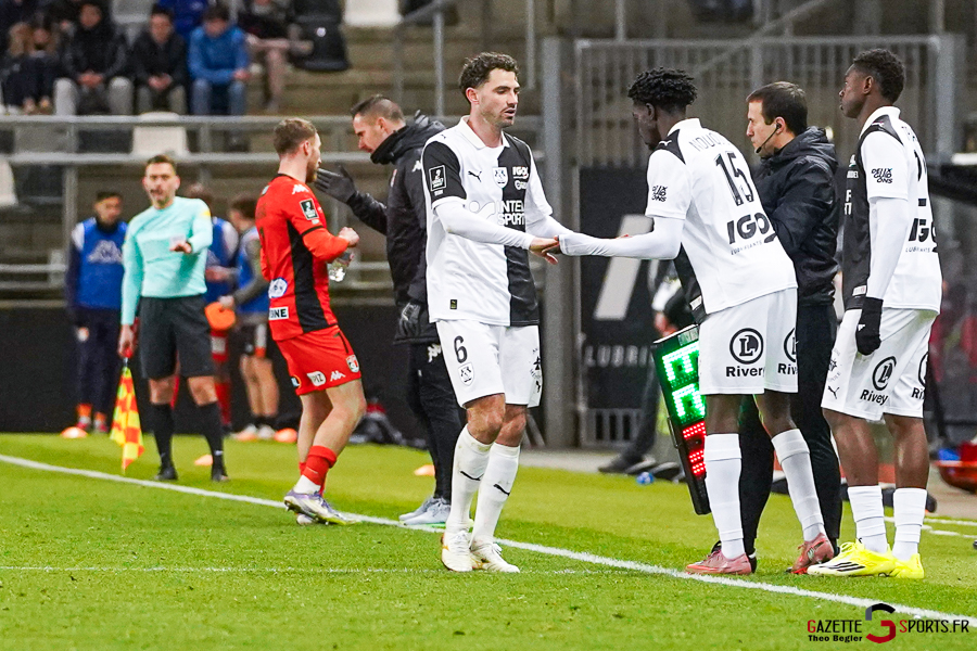amiens sc v laval ligue 2 bkt journée 20 amiens