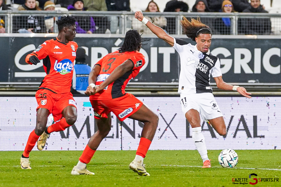 amiens sc v laval ligue 2 bkt journée 20 amiens