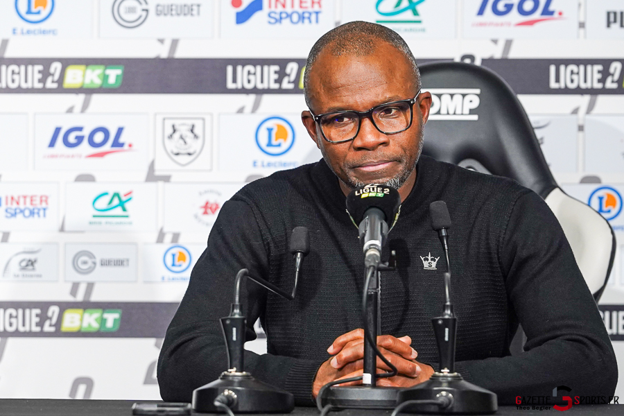 amiens sc v laval ligue 2 bkt journée 20 amiens