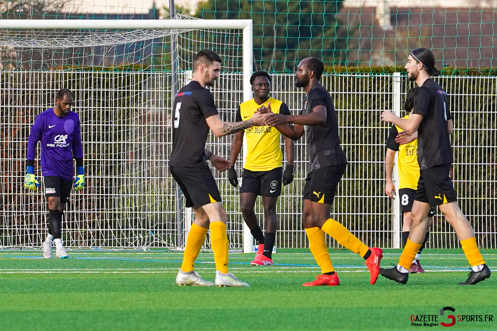FOOTBALL – Régional 1 : Camon insuffisant face à Cambrai qui s’est vengé