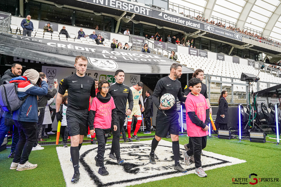 human goals match caritatif amiens