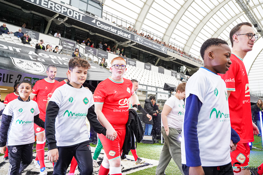 human goals match caritatif amiens