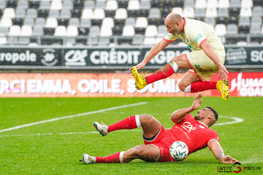 human goals match caritatif amiens