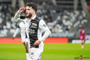 amiens sc v clermont foot 63 ligue 2 bkt journée 22 amiens