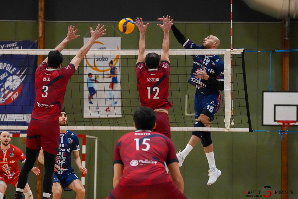 volleyball amiens belaing coupe de france 1 8 gazette sport alexis cazeel 10