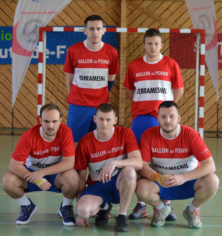 ballon-au-poing-championnat-1ère terramesnil