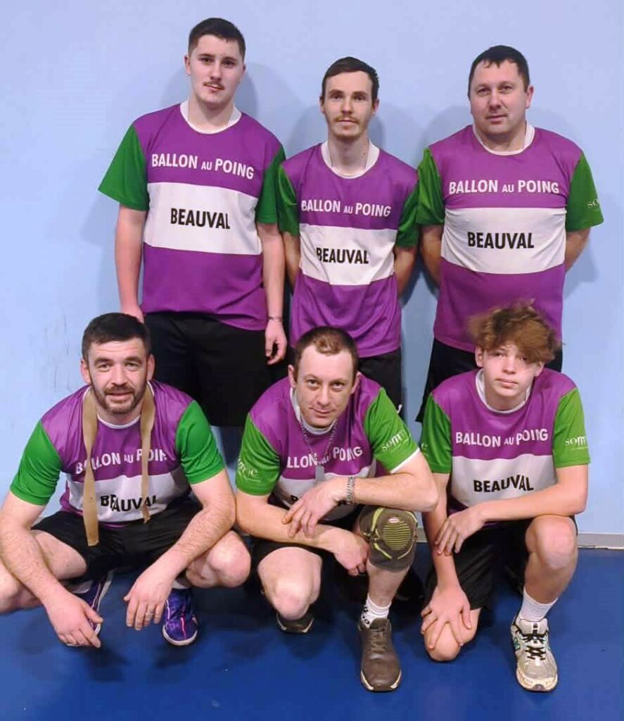 ballon-au-poing-championnat-2ème poule 1 beauval le gruiec