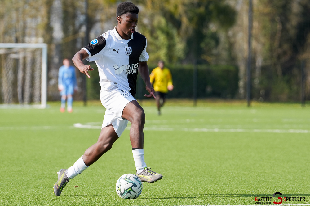 football amiens cambrai u17 j22 gazette sport alexis cazeel 10