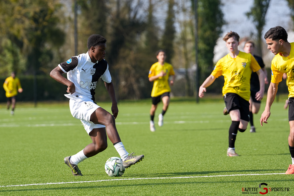 football amiens cambrai u17 j22 gazette sport alexis cazeel 11