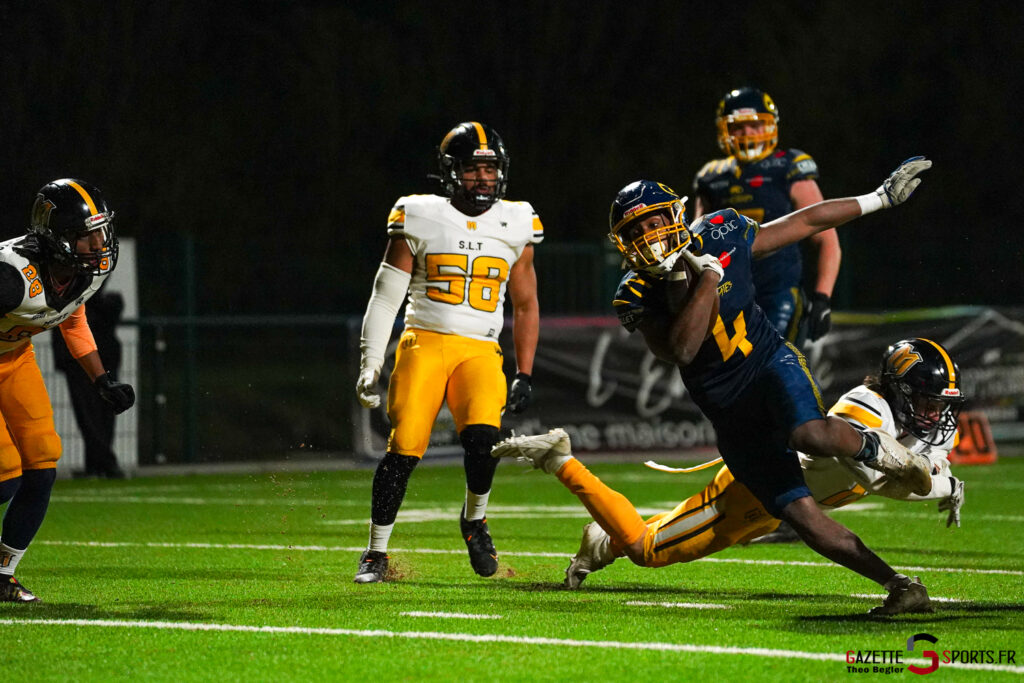 football americain division 2 d2 j5 spartiates amiens myrmidons savigny le temple gazette sports theo begler 008